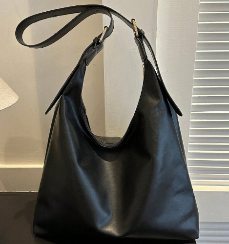 bolsa negra 1 Bolso de hombro grande